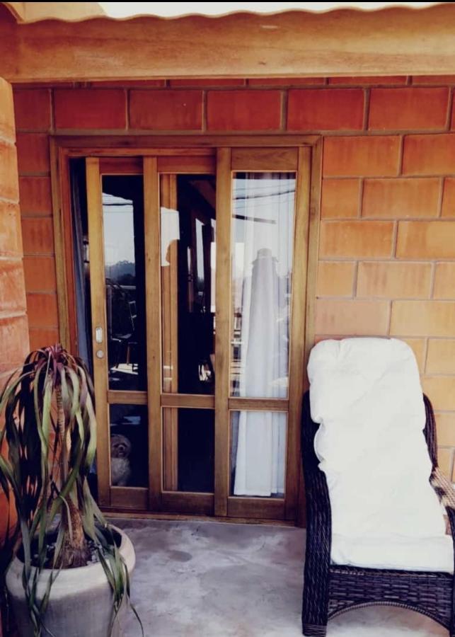 Casa Aconchegante Condominio Fechado Na Natureza Em Sao Roque Mairinque Exterior foto